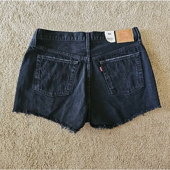 Levi's Premium 501 High-Rise Shorts Women's Black Size 31 Distressed NEW $70 - Picture 7 of 8